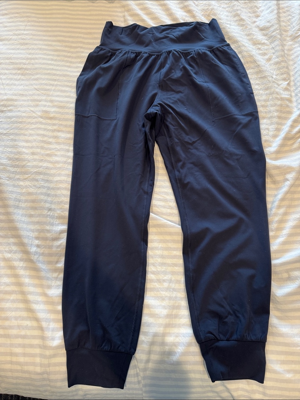 Athleta Women’s Dark Navy Jogger Sweatpants